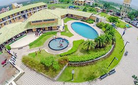 The Grand Gardens Resort