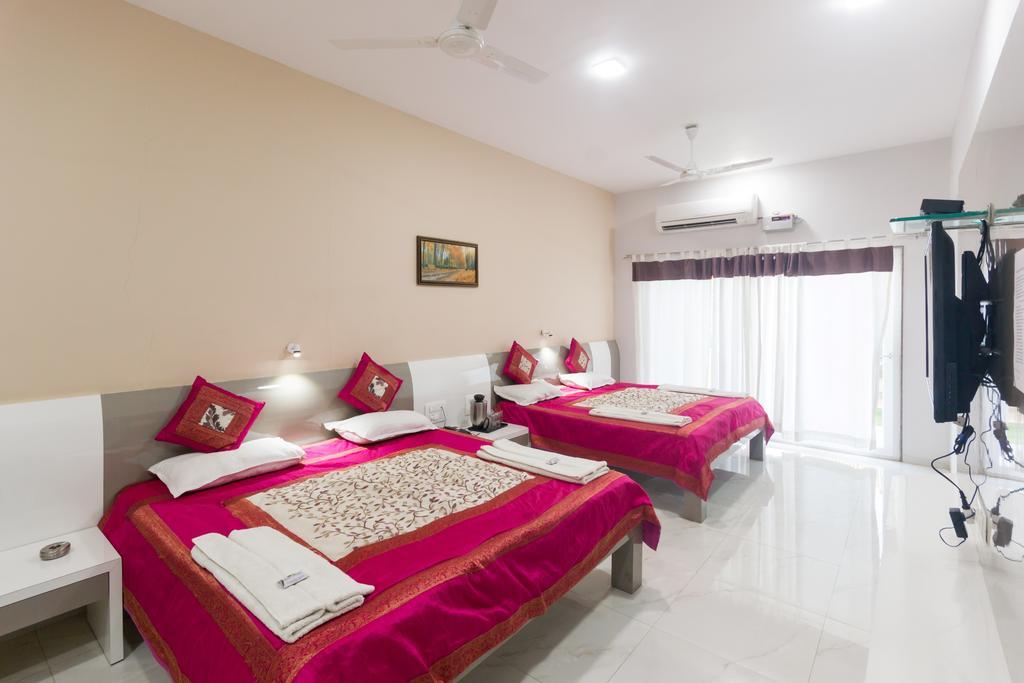 The Grand Gardens Resort Igatpuri Exterior photo